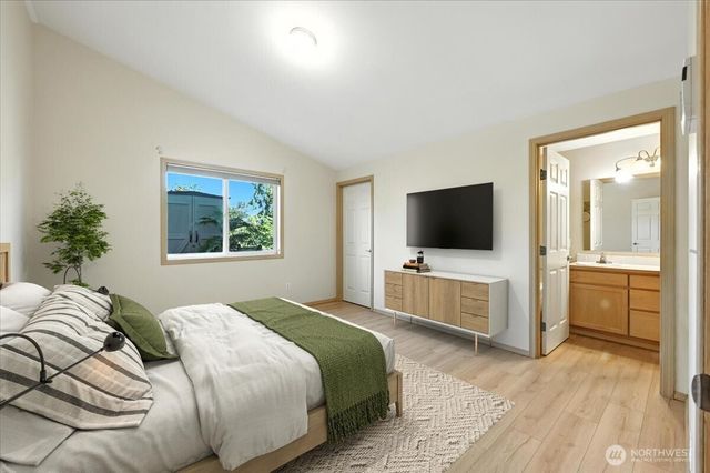 6200 73rd Avenue SE, Marysville, WA 98270