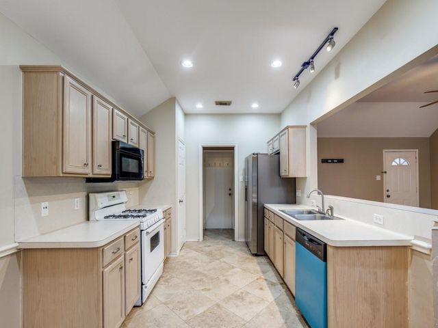 3426 Mission Valley Drive, Missouri City, TX 77459