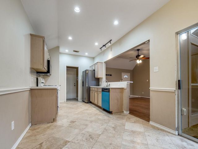 3426 Mission Valley Drive, Missouri City, TX 77459