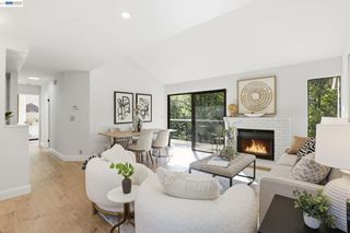 2455 Saint Helena Dr 5, Hayward, CA 94542