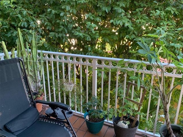 1 Alhambra Circle 407, Coral Gables, FL 33134