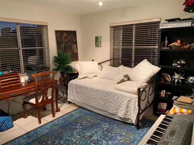 1 Alhambra Circle 407, Coral Gables, FL 33134