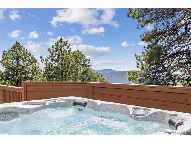 159 Dekker Dr, Golden, CO 80401