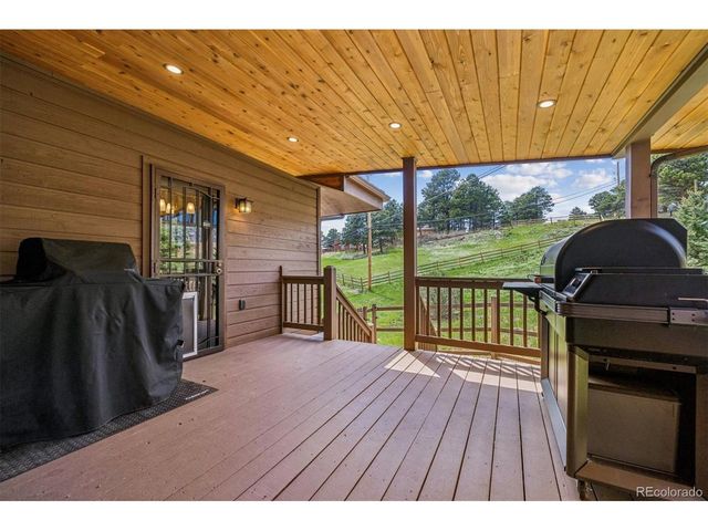 159 Dekker Dr, Golden, CO 80401