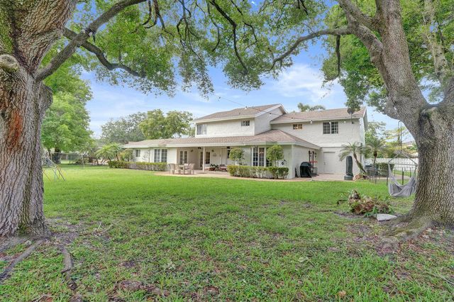 12213 Melissa Way, Cooper City, FL 33026