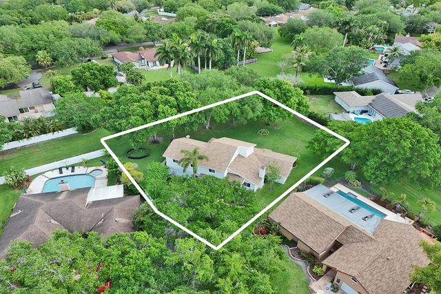 12213 Melissa Way, Cooper City, FL 33026