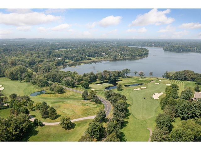 36 Deer Hills Drive, North Oaks, MN 55127