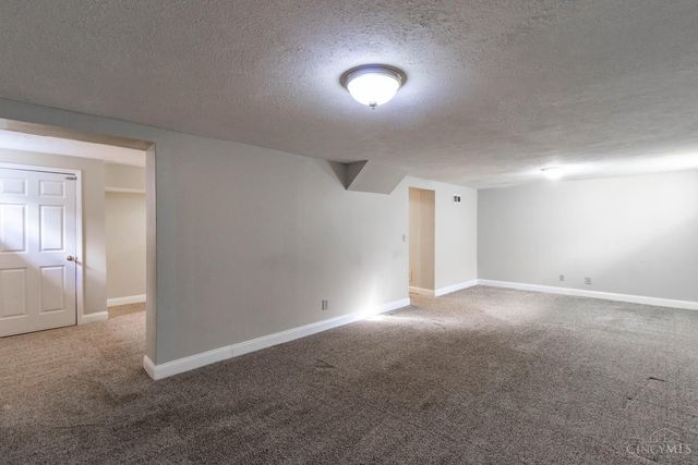 959 Weeping Willow Lane, Hamilton Twp, OH 45039