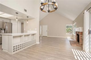 1934 Suntree Lane B, Simi Valley, CA 93063