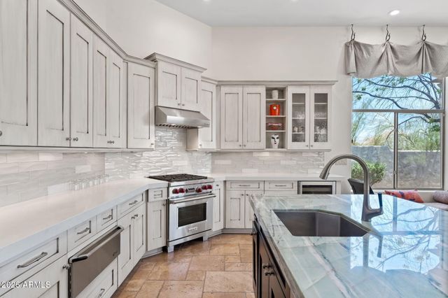 7999 E LA JUNTA Road, Scottsdale, AZ 85255