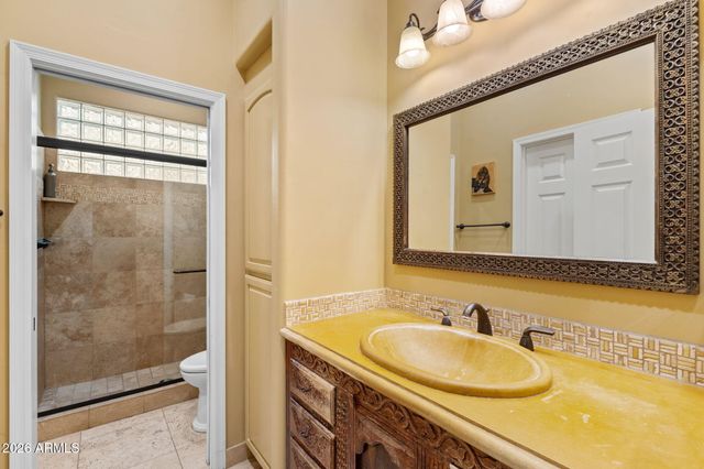 7999 E LA JUNTA Road, Scottsdale, AZ 85255