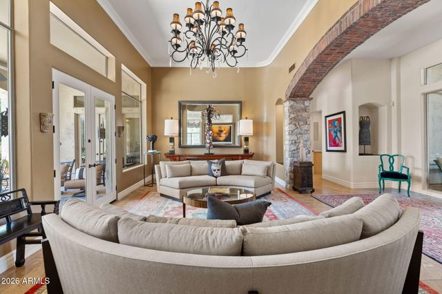 7999 E LA JUNTA Road, Scottsdale, AZ 85255