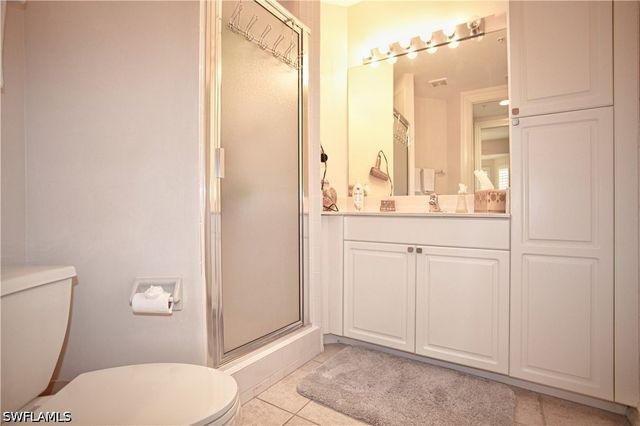 825 Bentwater CIR 101, Naples, FL 34108