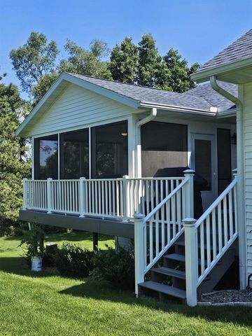 117 Doc Mac Drive, Boscobel, WI 53805