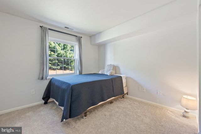 8330 MONTGOMERY RUN RD #J, Ellicott City, MD 21043