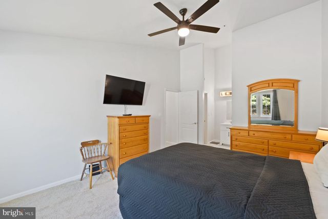 8330 MONTGOMERY RUN RD #J, Ellicott City, MD 21043