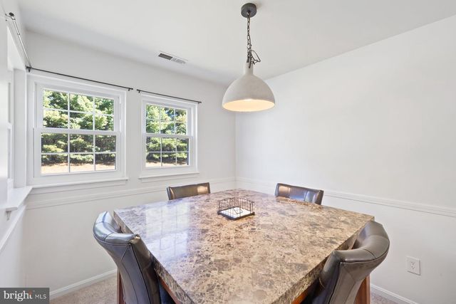 8330 MONTGOMERY RUN RD #J, Ellicott City, MD 21043