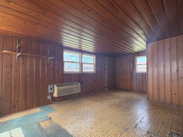 10706 Oak Avenue, Chicago Ridge, IL 60415