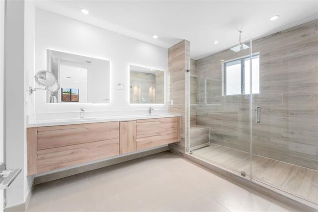 828 SW 30TH Street, Fort Lauderdale, FL 33315