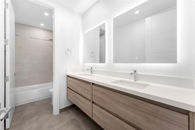 828 SW 30TH Street, Fort Lauderdale, FL 33315