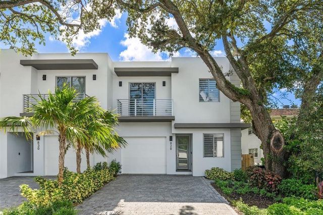 828 SW 30TH Street, Fort Lauderdale, FL 33315