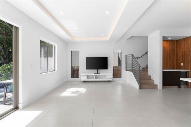 828 SW 30TH Street, Fort Lauderdale, FL 33315