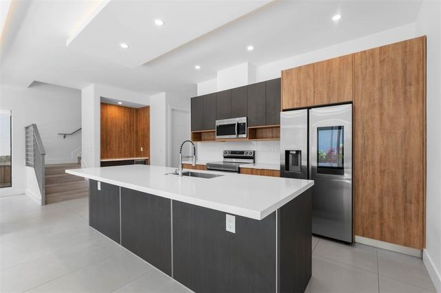 828 SW 30TH Street, Fort Lauderdale, FL 33315
