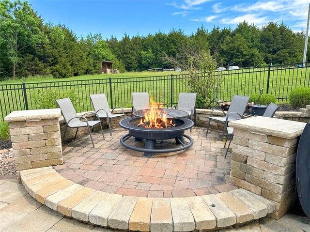 29160 W 119th Street, Olathe, KS 66061