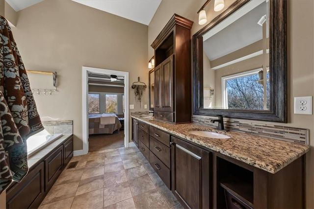 29160 W 119th Street, Olathe, KS 66061