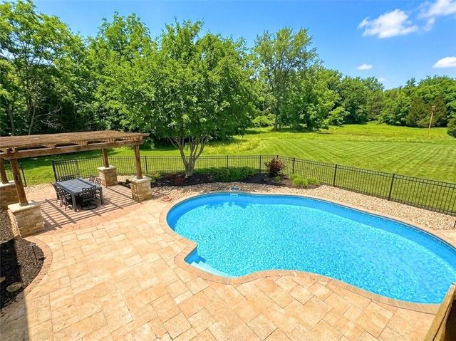 29160 W 119th Street, Olathe, KS 66061