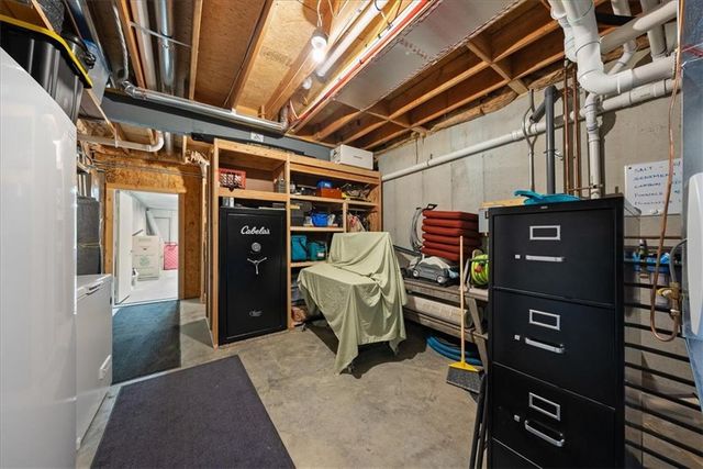 29160 W 119th Street, Olathe, KS 66061