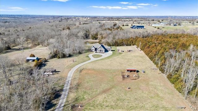 29160 W 119th Street, Olathe, KS 66061