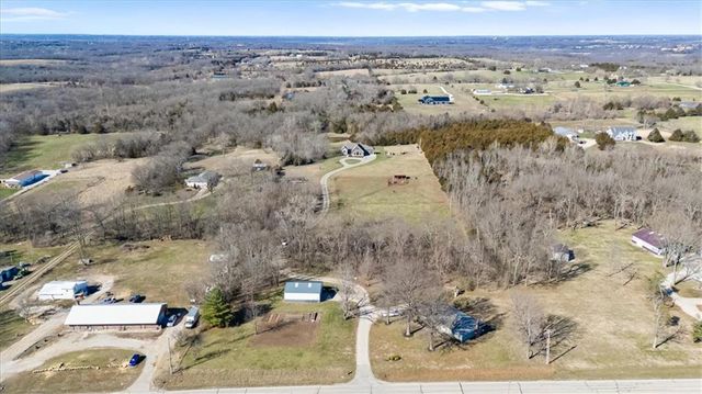 29160 W 119th Street, Olathe, KS 66061