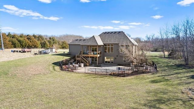 29160 W 119th Street, Olathe, KS 66061