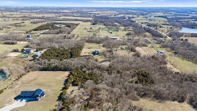 29160 W 119th Street, Olathe, KS 66061