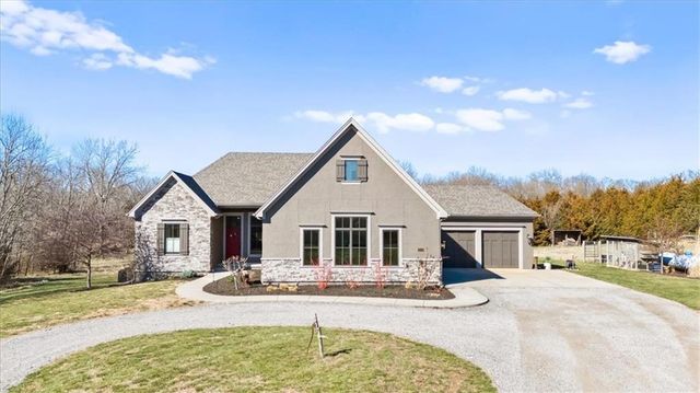 29160 W 119th Street, Olathe, KS 66061