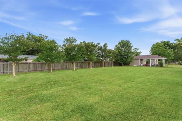 4000 Brinlee St Street, Lake Charles, LA 70605