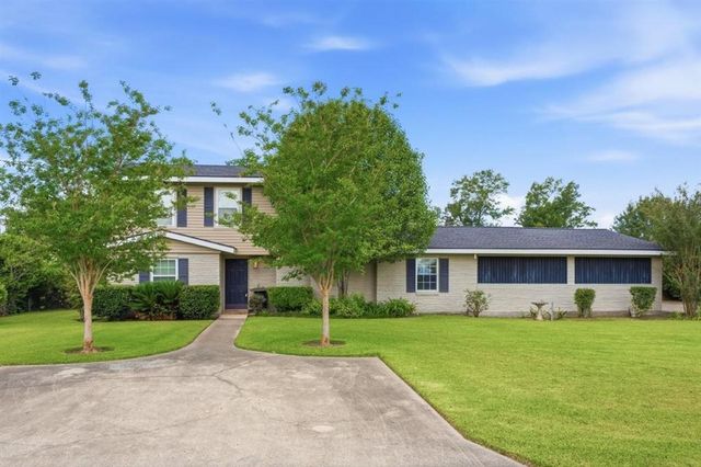 4000 Brinlee St Street, Lake Charles, LA 70605