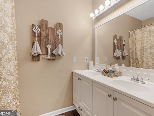 225 Lofty Eagle Lane, Fayetteville, GA 30214