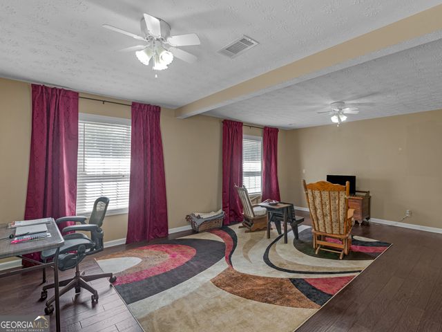 225 Lofty Eagle Lane, Fayetteville, GA 30214