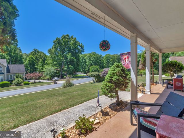 225 Lofty Eagle Lane, Fayetteville, GA 30214