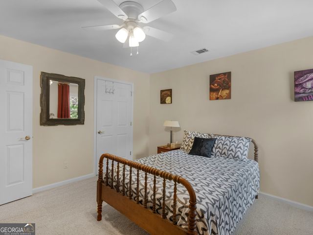 225 Lofty Eagle Lane, Fayetteville, GA 30214