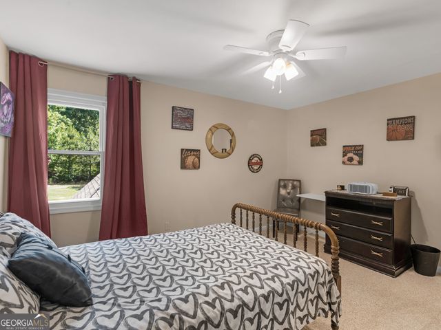 225 Lofty Eagle Lane, Fayetteville, GA 30214