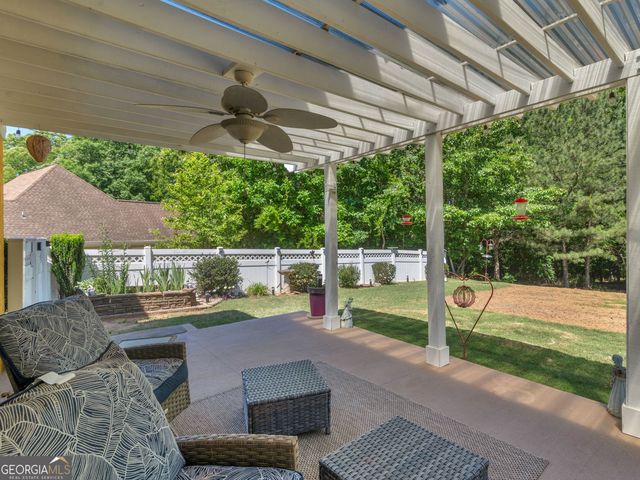 225 Lofty Eagle Lane, Fayetteville, GA 30214