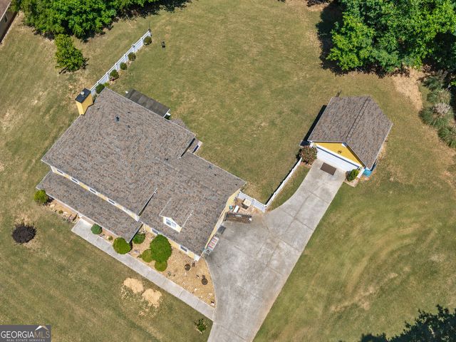 225 Lofty Eagle Lane, Fayetteville, GA 30214
