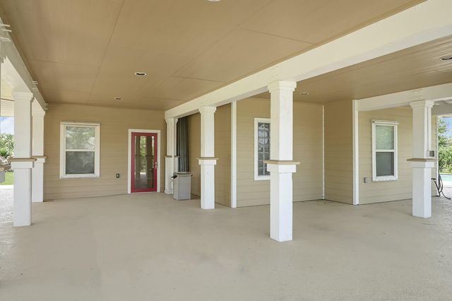 1004 8th Street, Dickinson, TX 77539