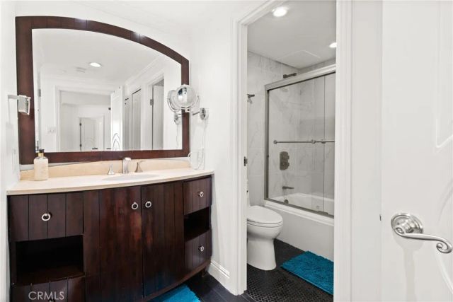 700 E Ocean Boulevard 1104, Long Beach, CA 90802