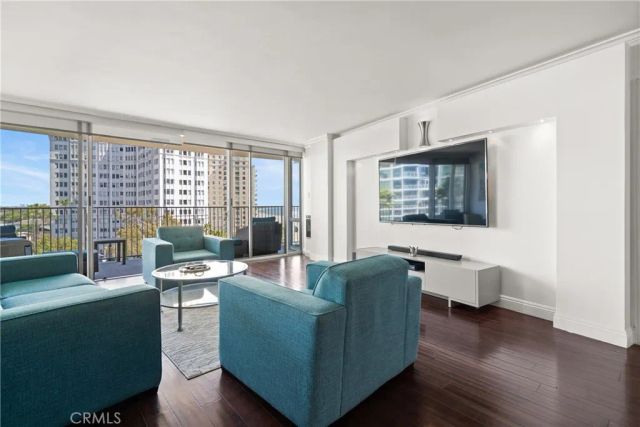 700 E Ocean Boulevard 1104, Long Beach, CA 90802