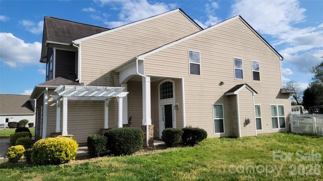 124 Settlers Grove Lane, Salisbury, NC 28146