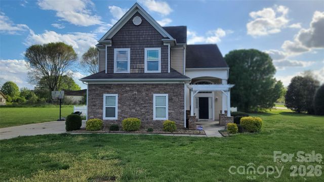 124 Settlers Grove Lane, Salisbury, NC 28146